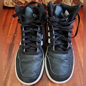 Boys size 5 Adidas high tops
